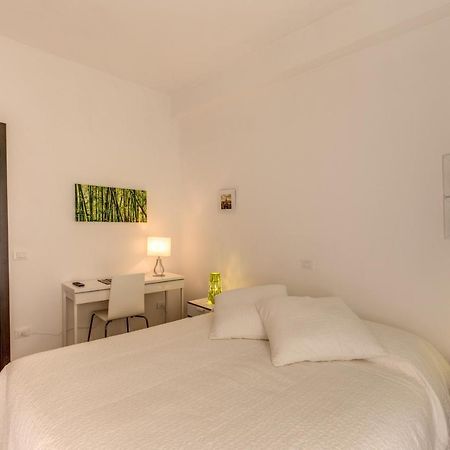 M&L Apartment - Caracalla Holiday Roma Esterno foto